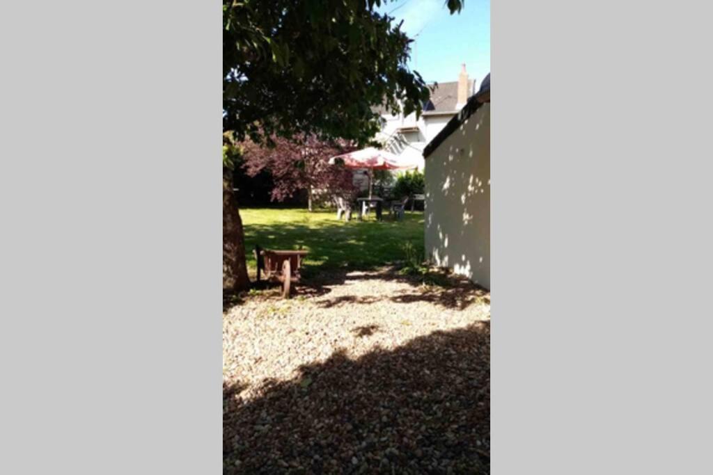 Maisonnette De Charme Climatisee La Machine Exterior photo