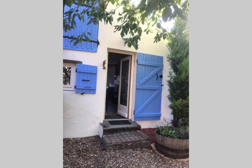 Maisonnette De Charme Climatisee La Machine Exterior photo